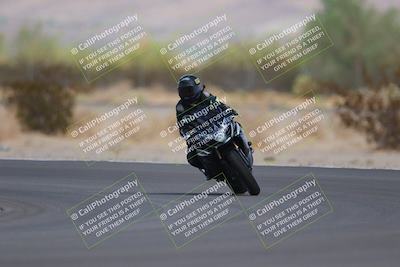 media/Sep-11-2022-SoCal Trackdays (Sun) [[81b7e951af]]/Turn 5 (1110am)/